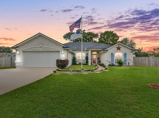 2864 Decidely St, Green Cove Springs, FL 32043