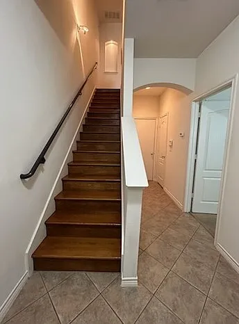 4419 Buena Vista St #21 — Photo 2