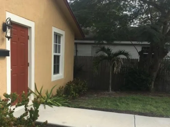 727 22nd Street #A & B, West Palm Beach, FL 33407