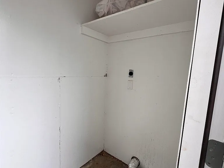 1820 Sanford Dr #4 — Photo 13
