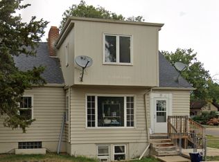 4 5th St W, Dickinson, ND 58601