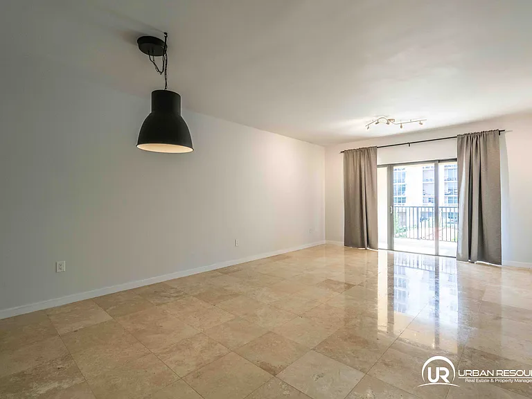 300 Majorca Ave #Penthouse 403 — Photo 11