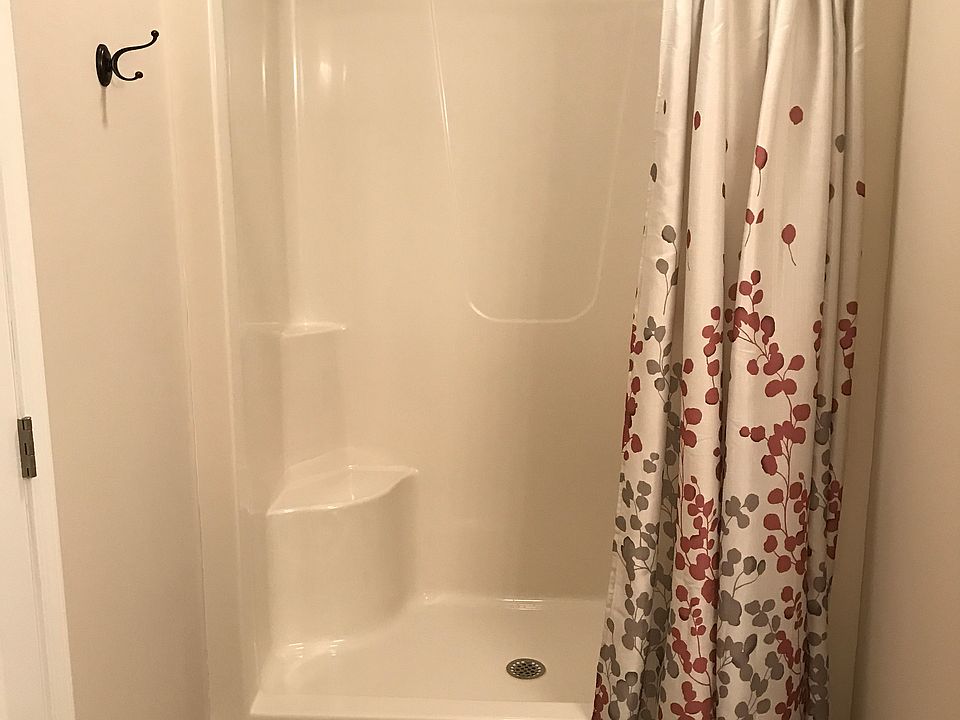 2nd image of 1049 Willow Bend Dr