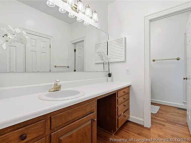 3525 Prestwick Dr — Photo 23