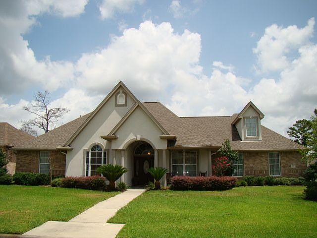 1st image of 8320 Glen Rose Cir