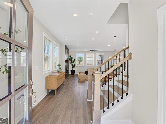 4th image of 1700 Fulmont Cir