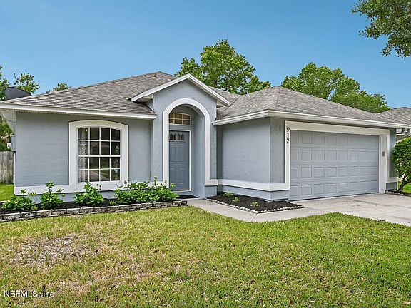 2nd image of 912 BUTTERCUP Drive
