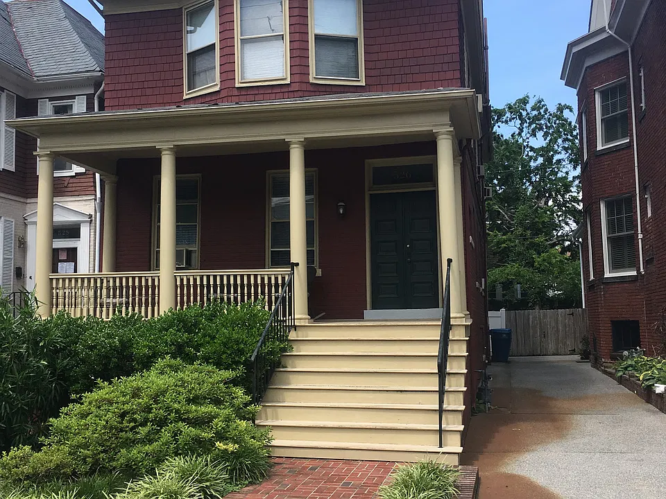 526 Redgate Ave #4