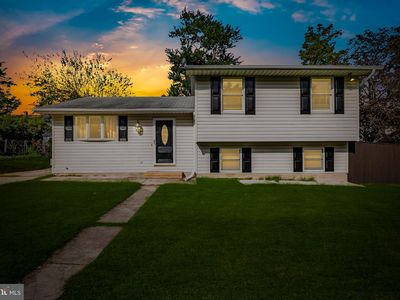 7666 Pine Haven Dr, Pasadena, MD, 21122