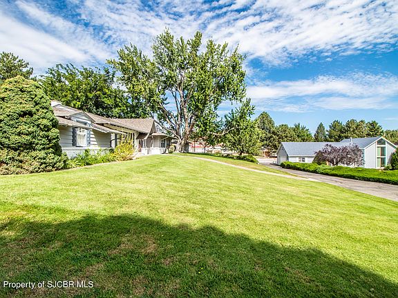 2nd image of 6401 Hillcrest Pl