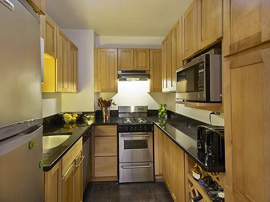 Sold by Sotheby's International Realty | media 12