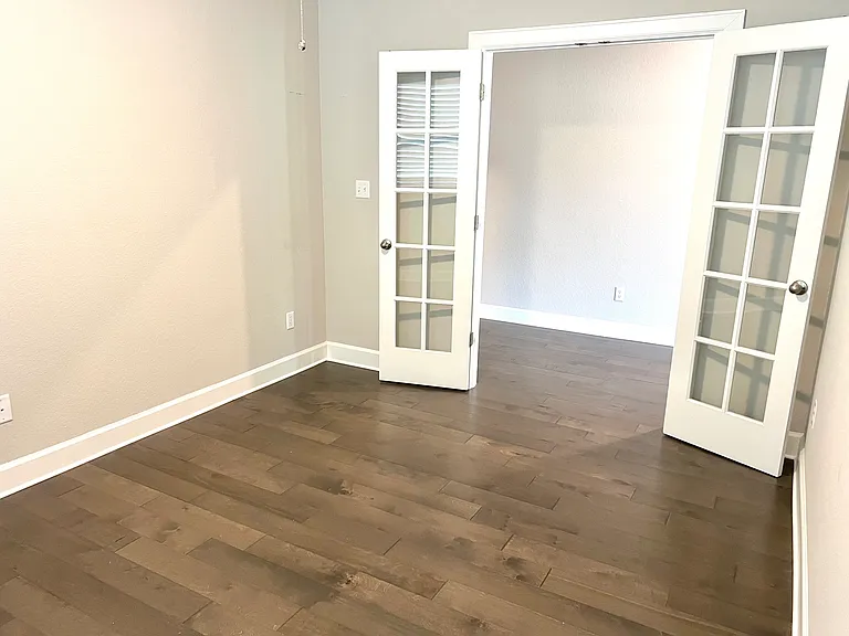 449 Crimson Sky Ct — Photo 9