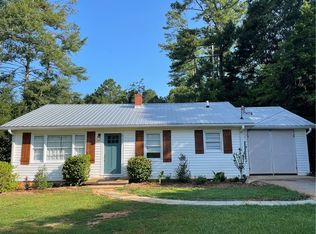 527 Meredith St, Central, SC 29630