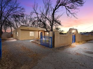 745 Adobe Ln NE, Los Lunas, NM 87031
