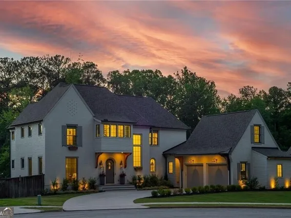 345 Roswell Farms Dr, Roswell, GA 30075