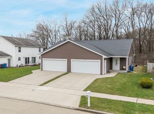 2719 Clover St, Oshkosh, WI 54901