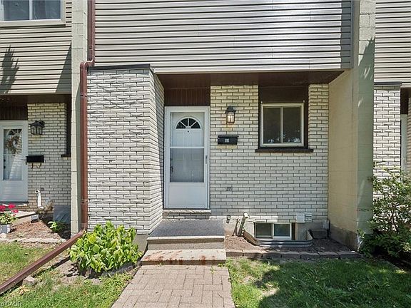3rd image of 178 Grulke St #11