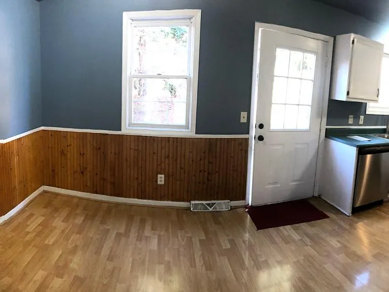 835 E King St #835 — Photo 22