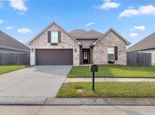 220 Ashton Oaks Ln, Luling, LA 70070