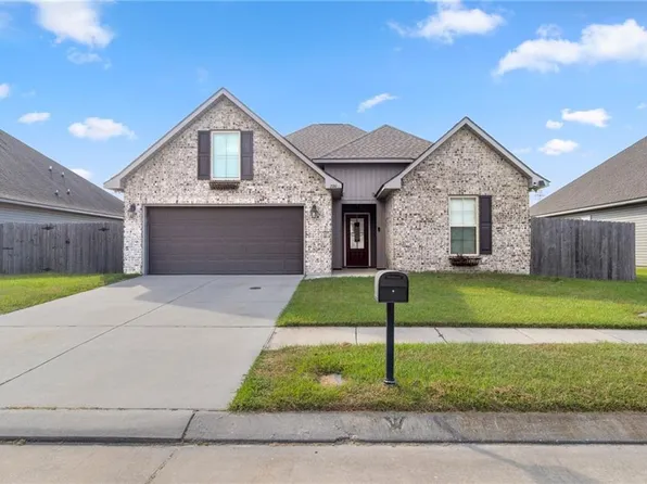 220 Ashton Oaks Ln, Luling, LA 70070