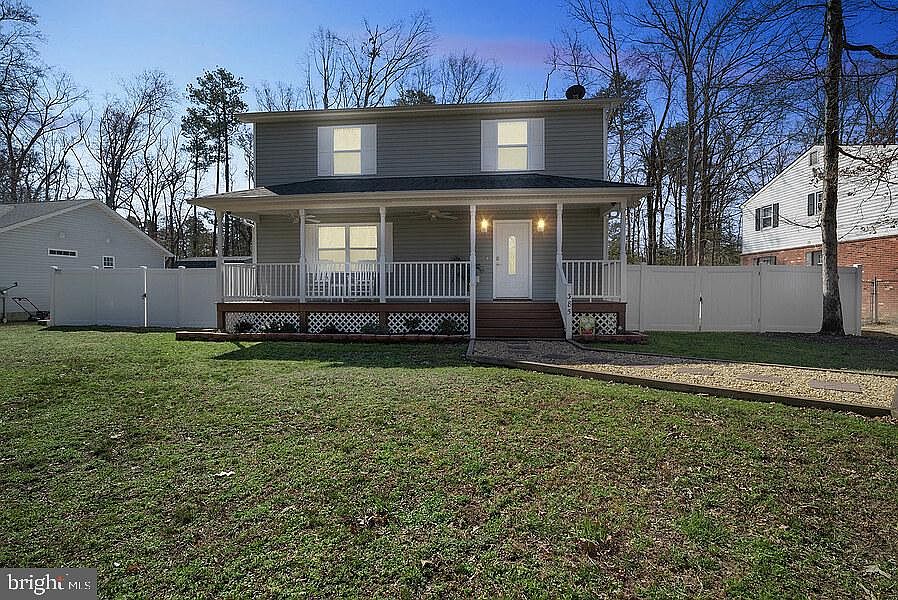 1st image of 385 Piney Forest Dr