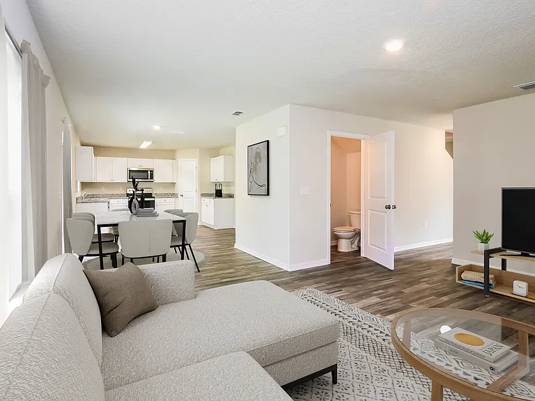 2951 W Juliet Pl — Photo 3