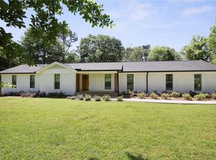 689 Hurt Rd SW, Smyrna, GA 30082
