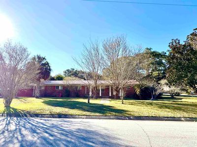 1407 John Carroll Dr, Pensacola, FL, 32504