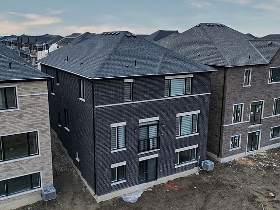 5th image of 21 Aveena Rd N