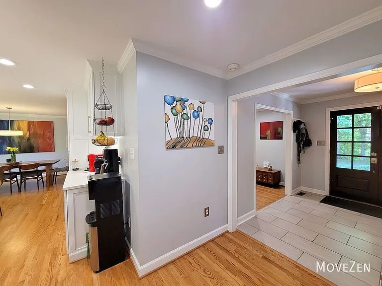 3507 Henderson Rd — Photo 49