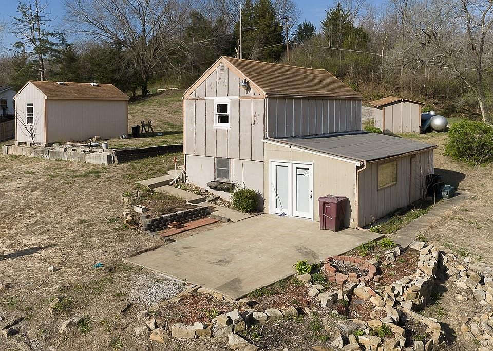 4149 N 74th St, Kansas City, KS 66109 | MLS #2612367 | Zillow