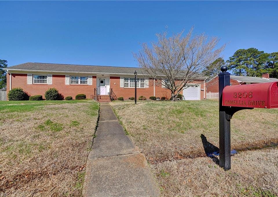 1st image of 3206 Camellia Dr