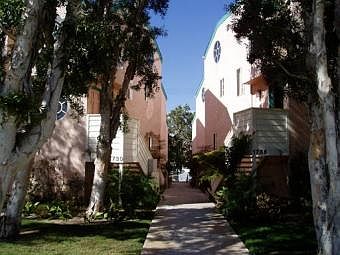 1st image of 1736 Thomas Ave #1