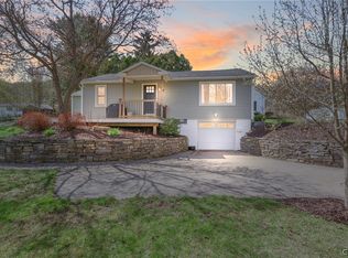 11 Wilson Dr, Marcellus, NY 13108