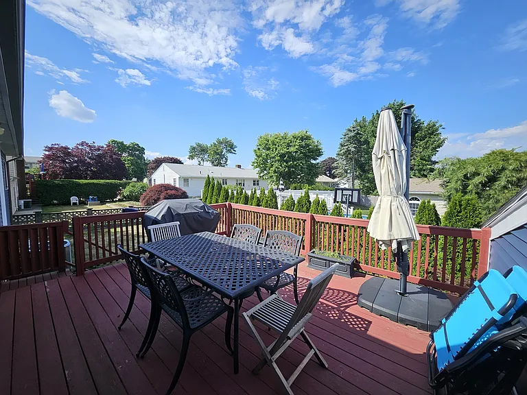 100 Michael Dr — Photo 13