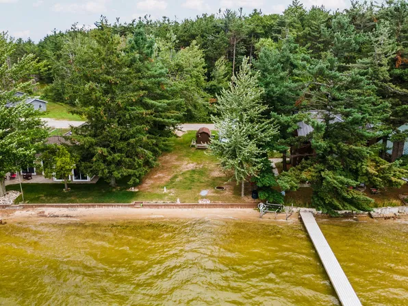 4710 Hadley Ave, Gaylord, MI 49735