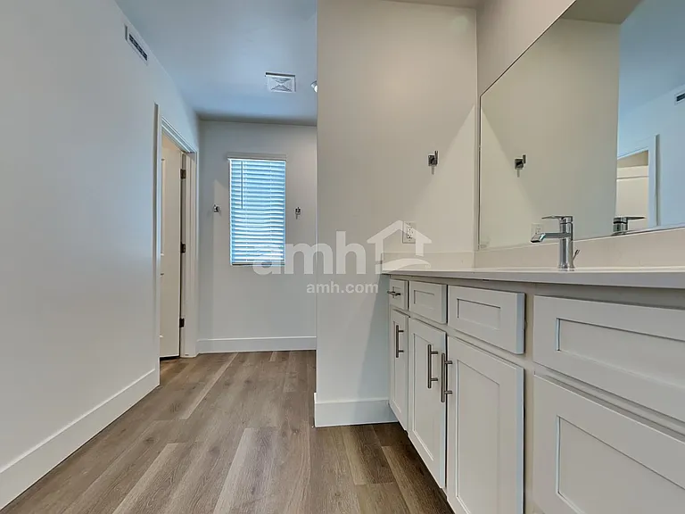 9652 E Harkes Dr — Photo 12