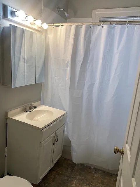 1 bed, 800 sqft, $1,195 — Photo 3