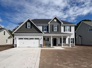 716 Ellabond St, Sneads Ferry, NC 28460