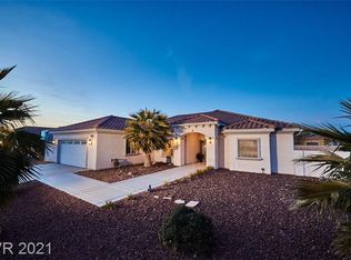 4960 Parkwood Dr, Pahrump, NV 89061
