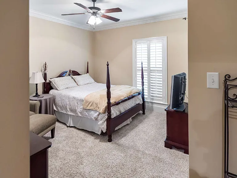 18523 Pecan Ln — Photo 14