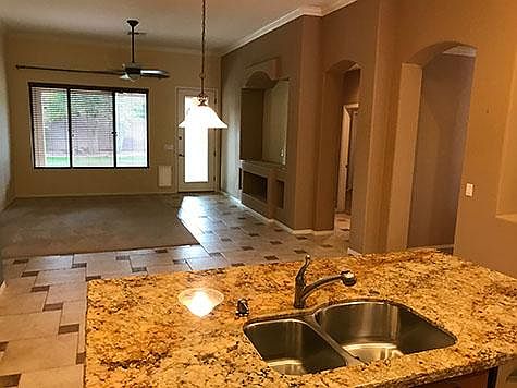 4th image of 1363 E Ebony Dr