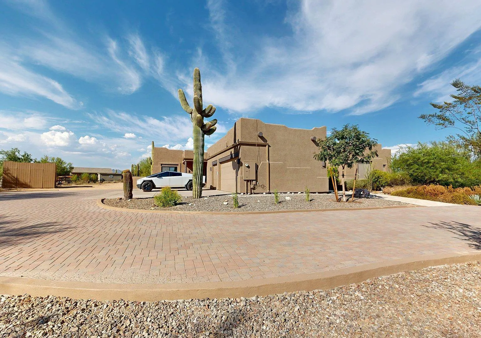 5 bed, 4.0 bath, 3555 sqft, $7,000 — Photo 4
