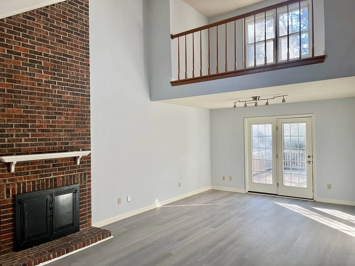 Building Photo - 3318 Lassiter St