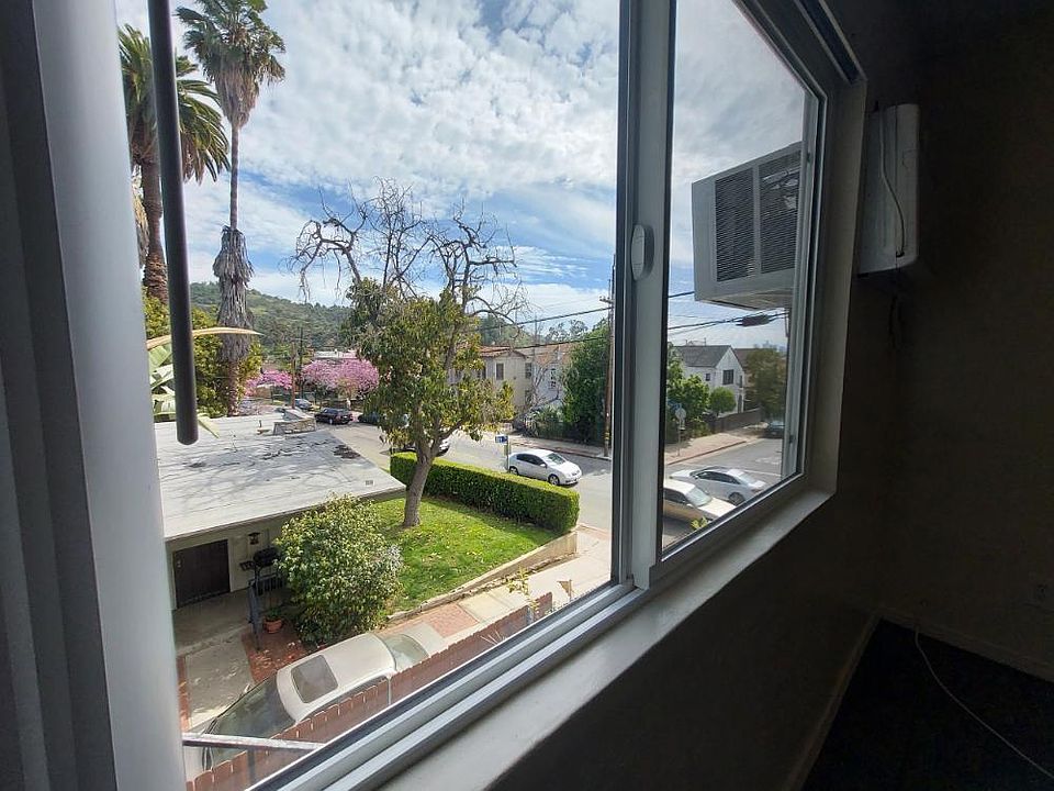 1st image of 139 S Avenue 52 APT 6