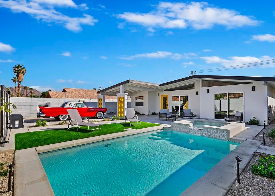 1st image of 52152 Avenida Alvarado