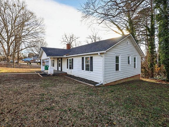 5th image of 237 Old Converse Rd