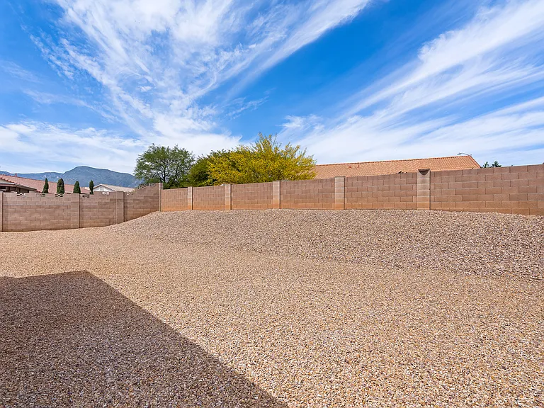 2729 Cartegena Dr — Photo 21