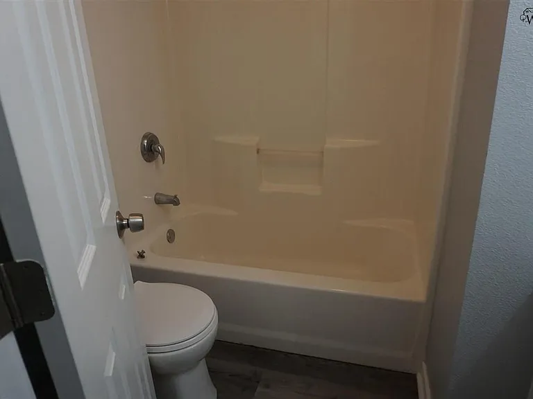 5216 Brookwood Dr — Photo 17