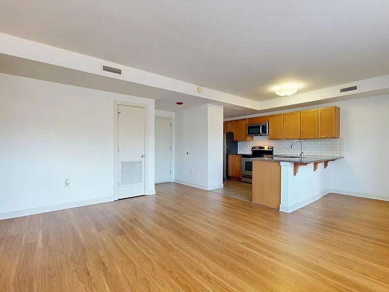 Dining/Living room